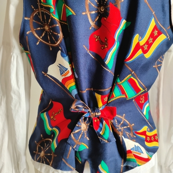Talbots Vintage Nautical Sailboat Burgee Flag Vest Colorful Blue Red Boating M/L - Picture 9 of 12